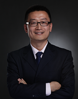赵昂